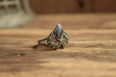Marcasite, onyx and Sterling Turban Ring - Size 7 1/2