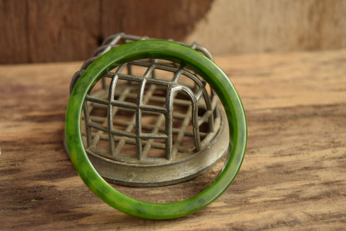 Marbled Green Bakelite Bangle - End Stack