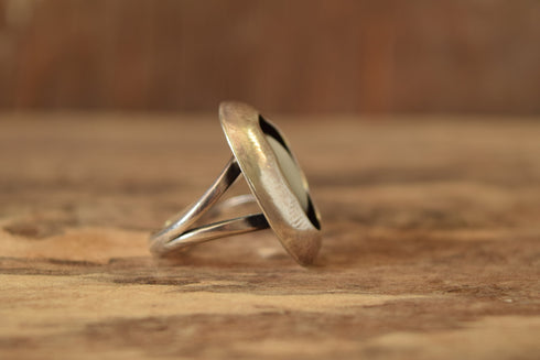 Mother of Pearl Oval Shadow Box Ring - Size 7 1/4