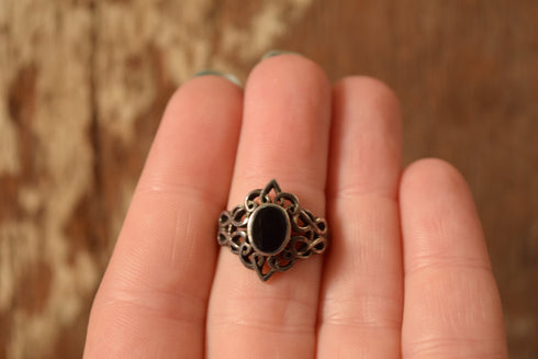 Intricate Black and Silver Ring Size 5 3/4