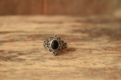Intricate Black and Silver Ring Size 5 3/4