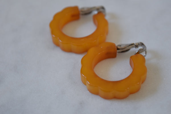 Scalloped Yellow Bakelite Hoop Clip On Earrings