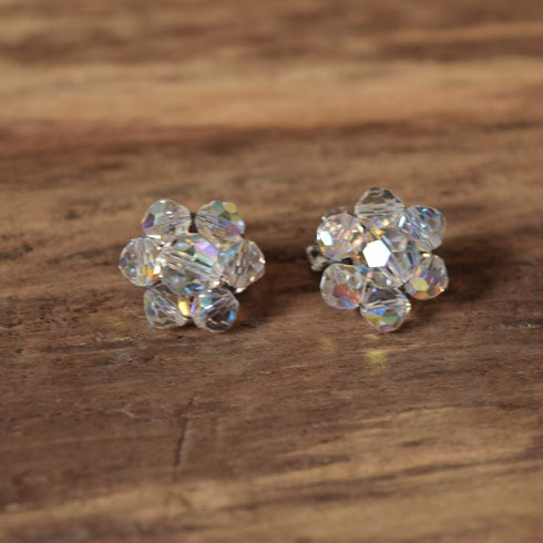 Pin up cluster bead earrings clip on