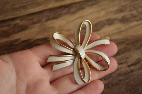 White & Golden Bow Brooch - Vintage Crown Trifari