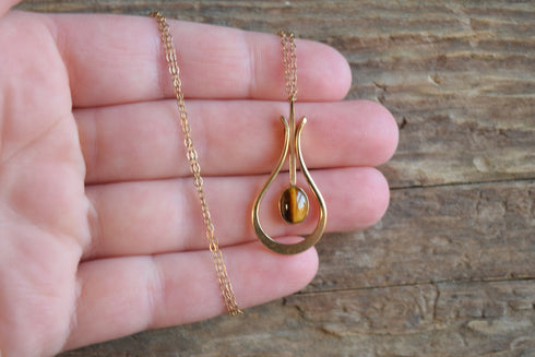 Tiger's Eye Pendant Gold Necklace