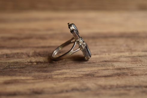 Zuni Cluster Ring Size 6 1/4 - Bill & Lou Laweka Native American Onyx Ring