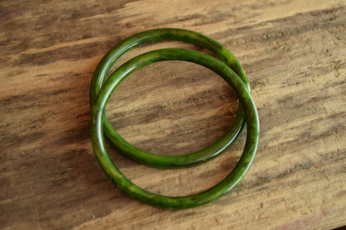 Green Marbled Bakelite Bracelet Set - Pair of Swirled spacer Bangles