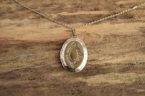 Silver Oval Locket Necklace