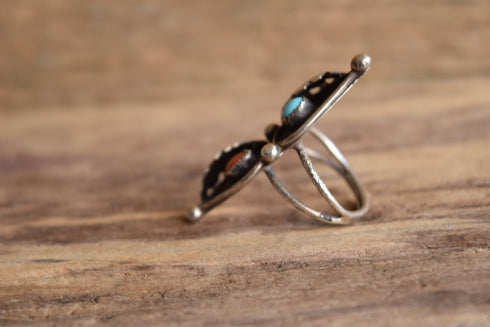 Size 7.5 Native American Turquoise & Coral Ring