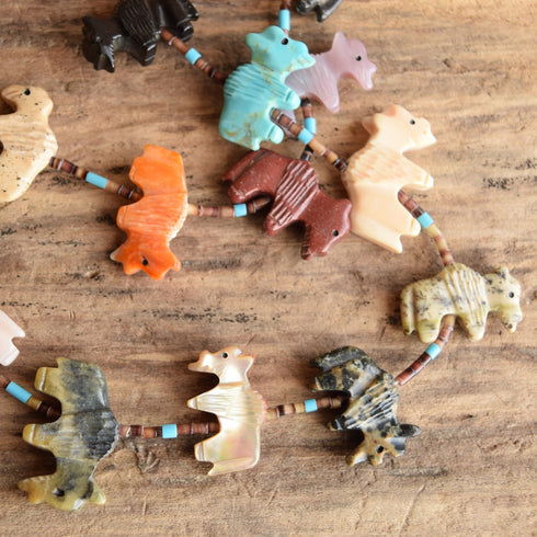 Vintage Native American Bison Buffalo Fetish Necklace Carved Stone