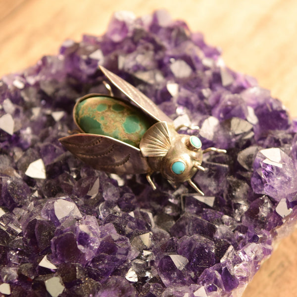 cicada brooch on amethyst