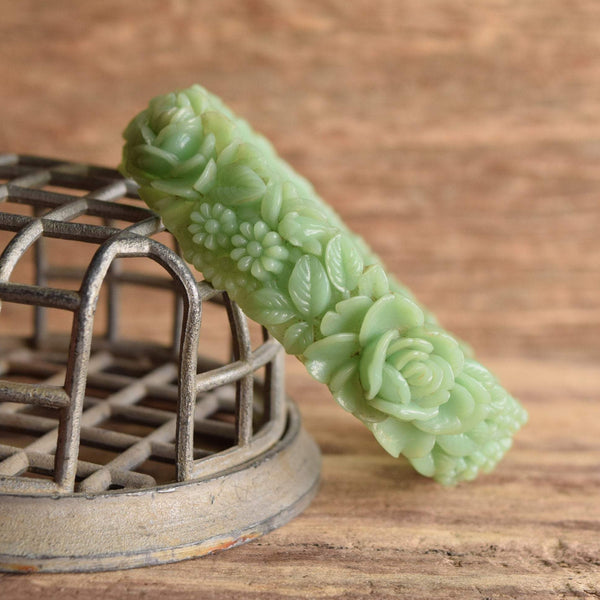 Green Molded Plastic Flower Bangle Bracelet