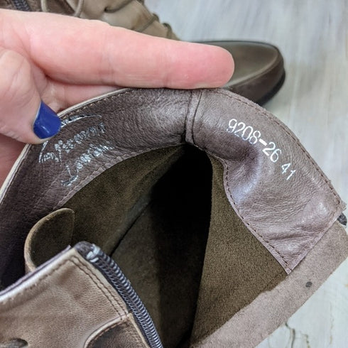 Vicenzo Leather Leonie Heeled Boots - Size 41